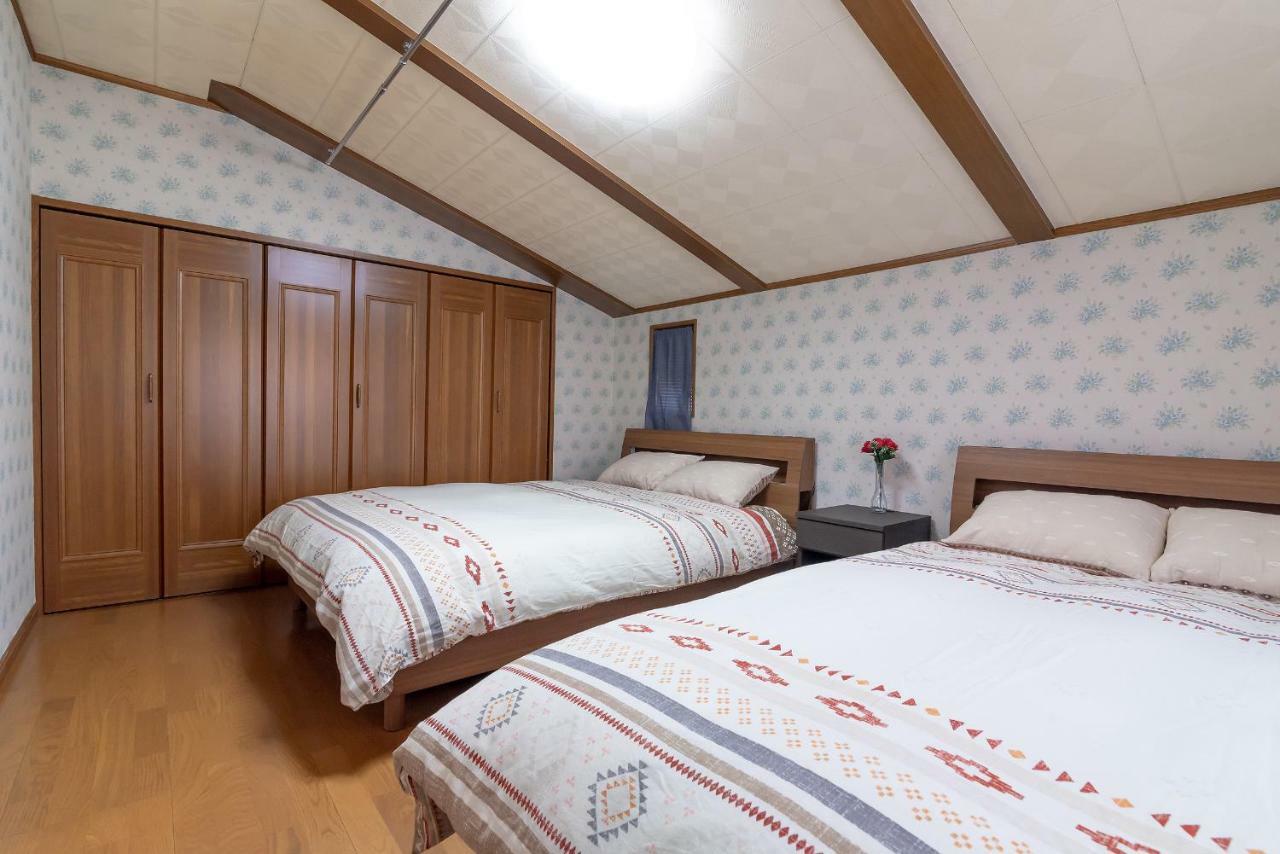 Вилла Hong House Токио Экстерьер фото